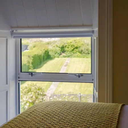 The Waterfront (adults Only) Guest house Dingle