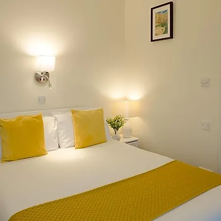 The Waterfront (adults Only) Guest house
