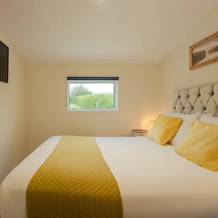 The Waterfront (adults Only) 4* Dingle