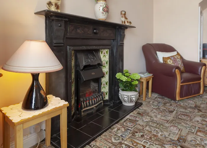 Konukevi The Waterfront (adults Only)