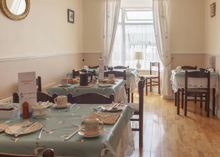 Konukevi The Waterfront (adults Only) 4*