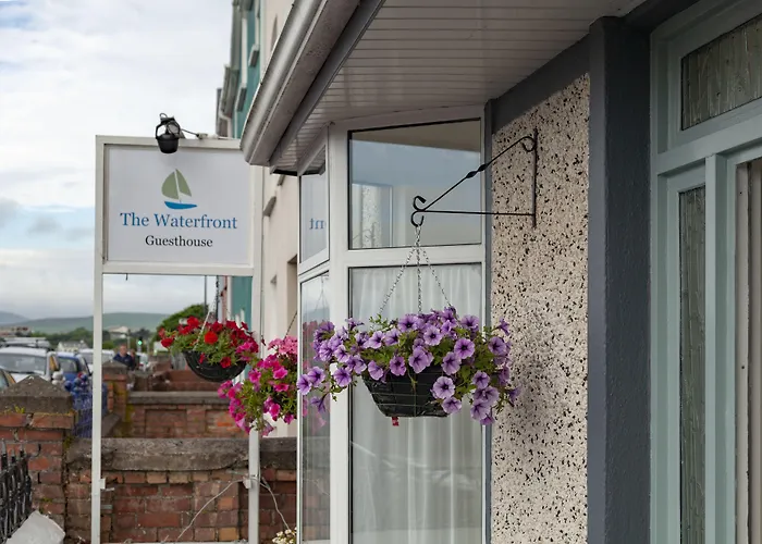 The Waterfront (adults Only) Konukevi 4*