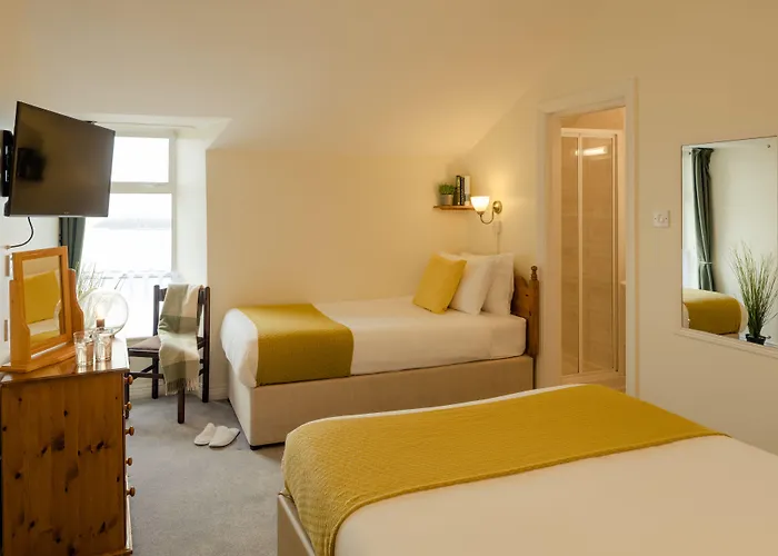 The Waterfront (adults Only) بيت ضيافة دينغل